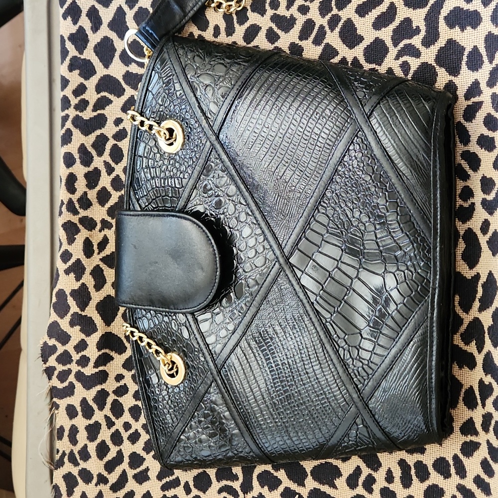 Bucket Shoulder Bag